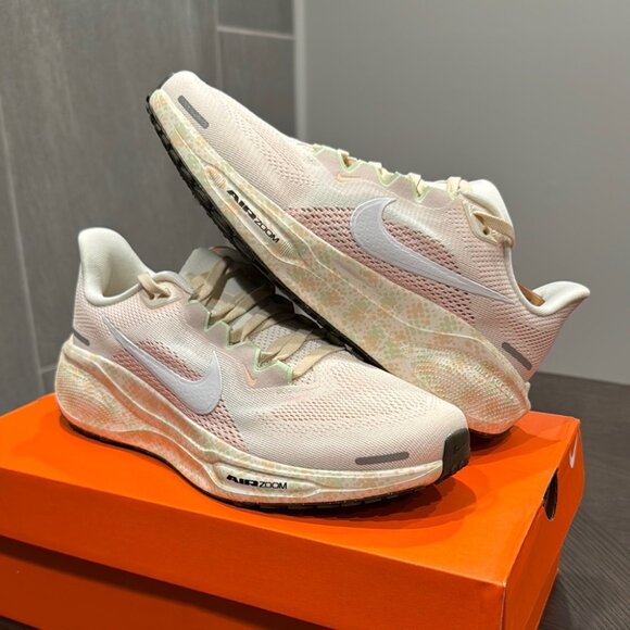 Nike Women's Pegasus 41 - Picture 1 of 5